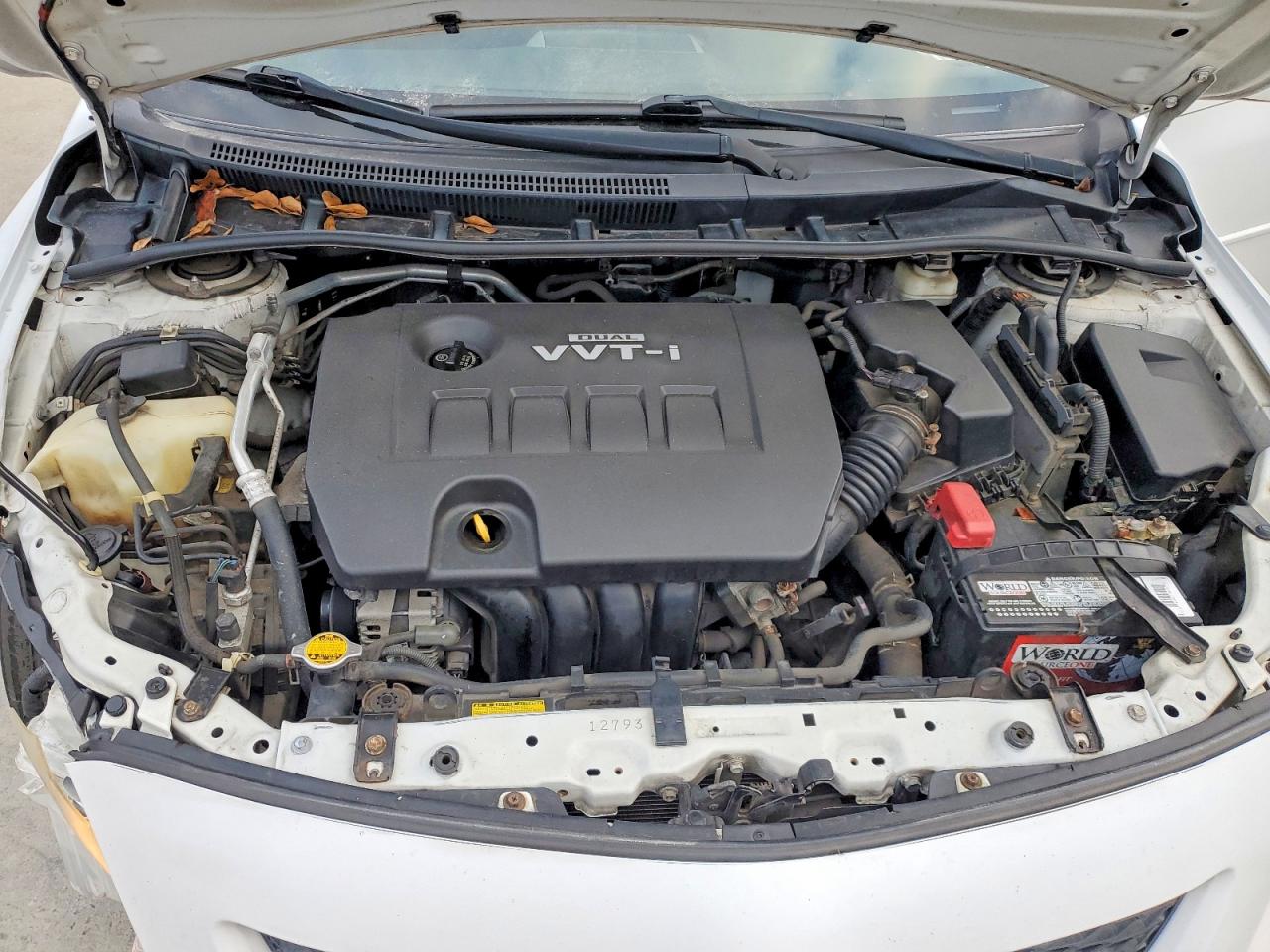 2010 TOYOTA COROLLA BASE photo 11