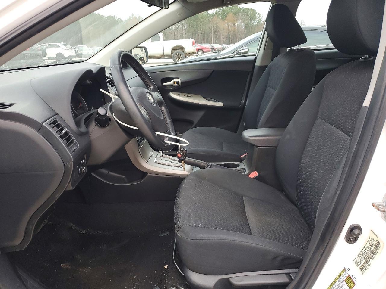 2010 TOYOTA COROLLA BASE photo 7