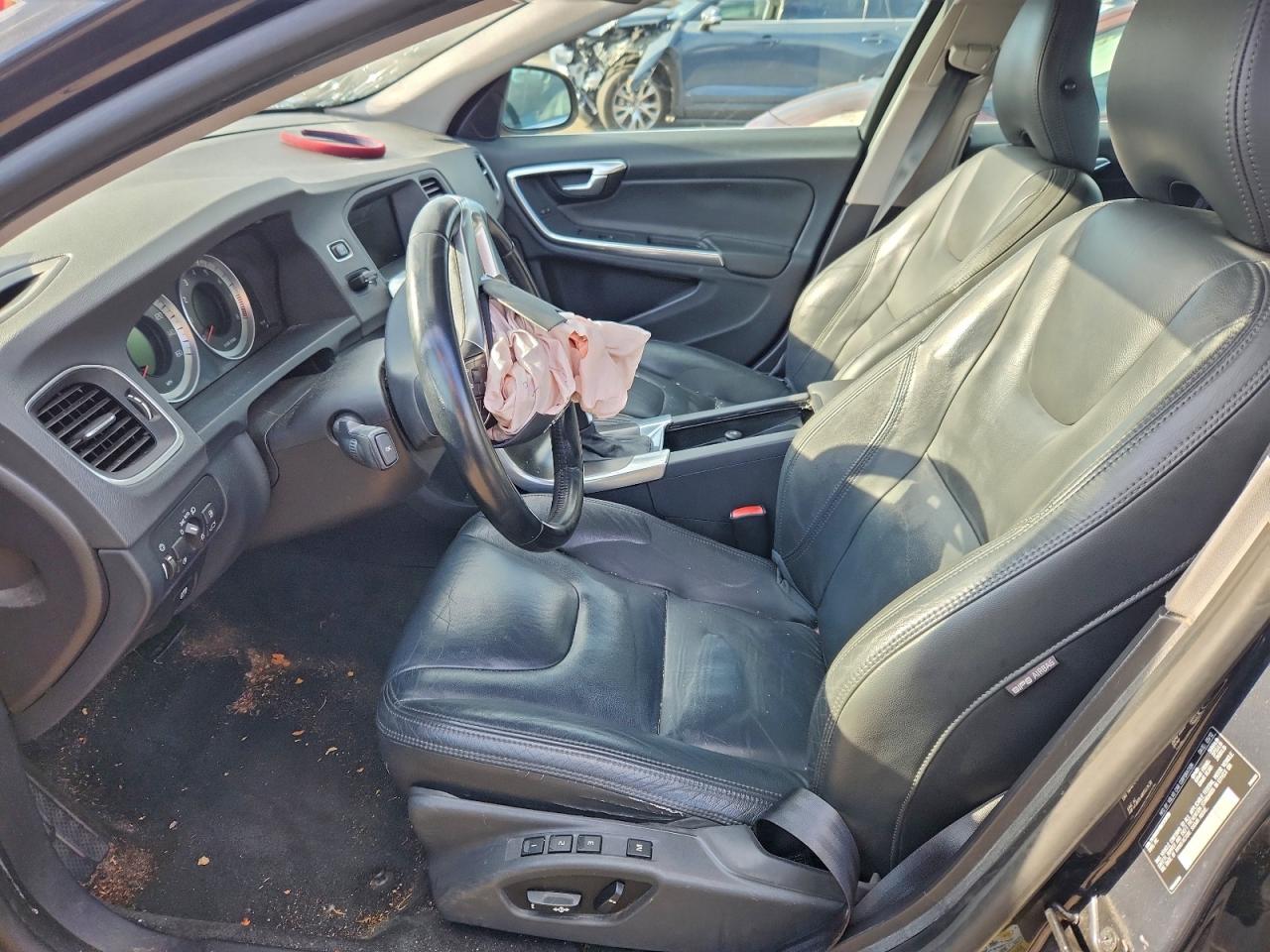 2013 VOLVO S60 T6 photo 13