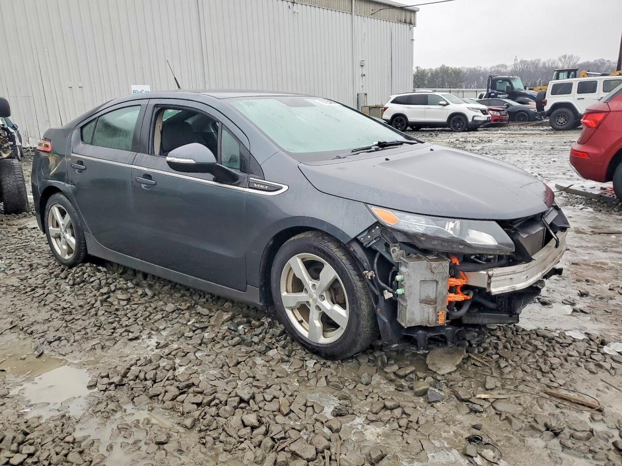 2013 CHEVROLET VOLT photo 4