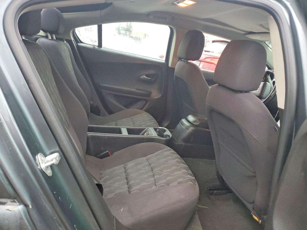 2013 CHEVROLET VOLT photo 10