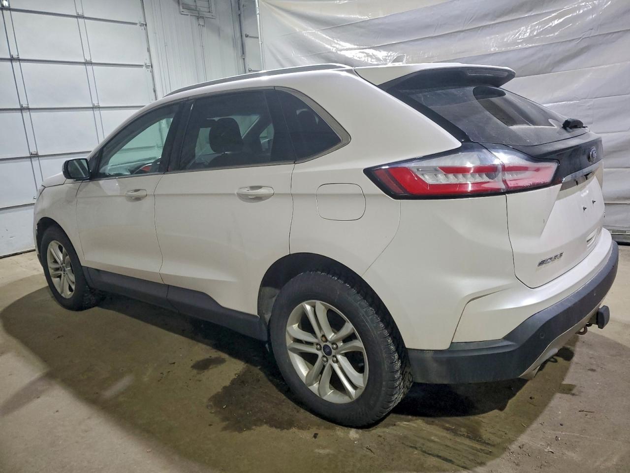 2019 FORD EDGE SEL photo 2