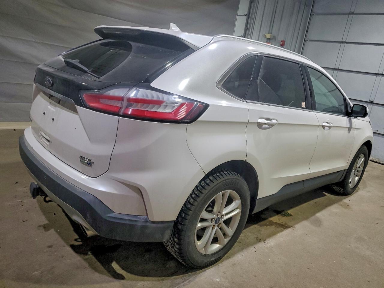 2019 FORD EDGE SEL photo 3
