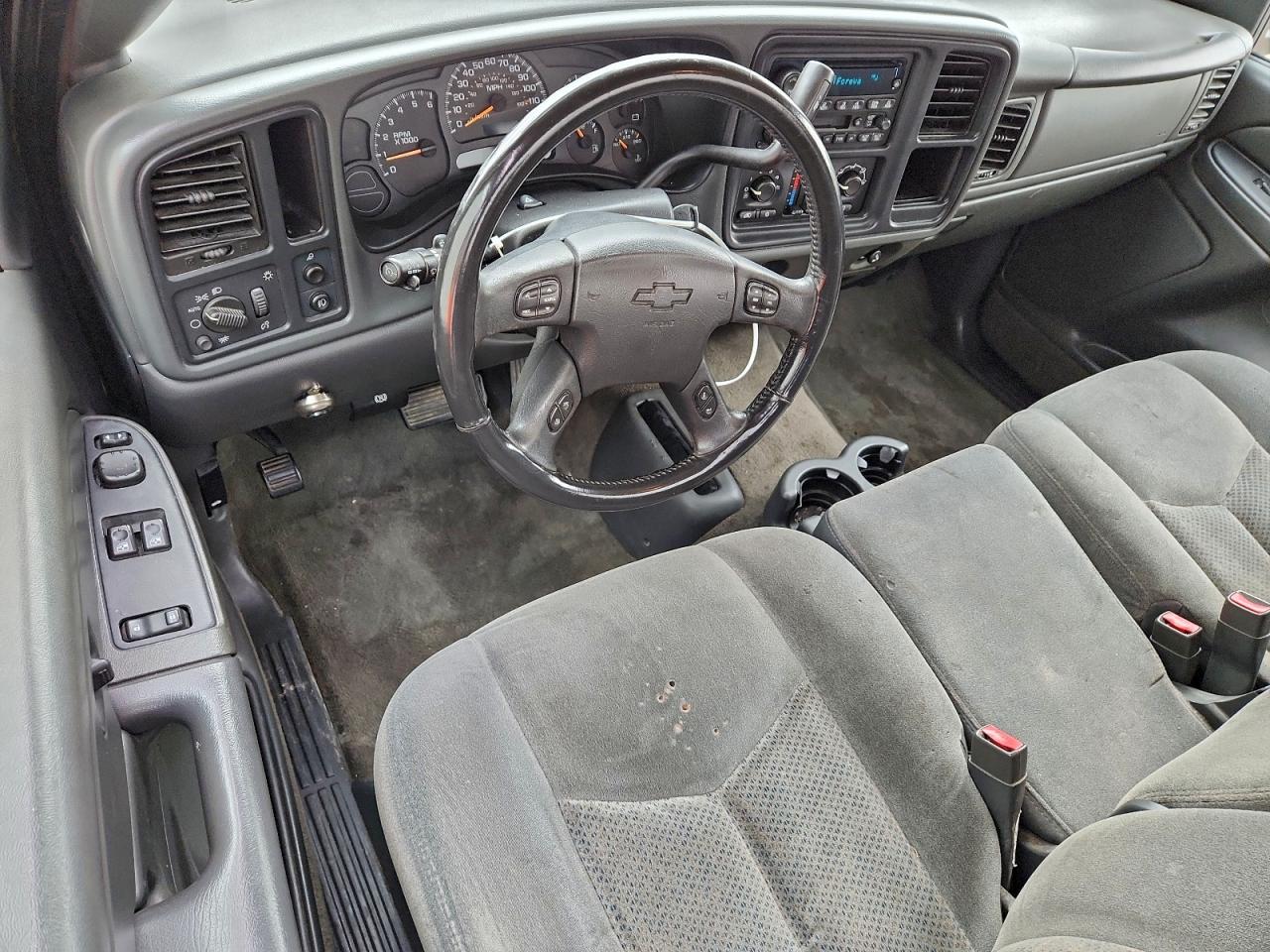 2005 CHEVROLET SILVERADO K1500 photo 8