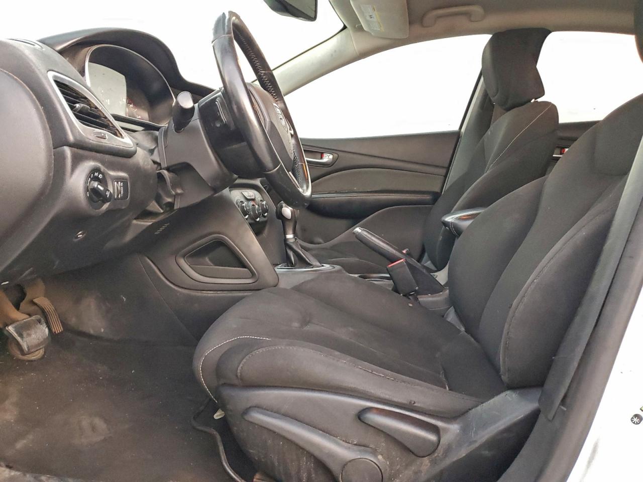 2013 DODGE DART SXT photo 13
