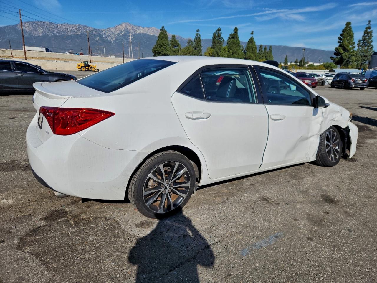 2017 TOYOTA COROLLA L photo 3