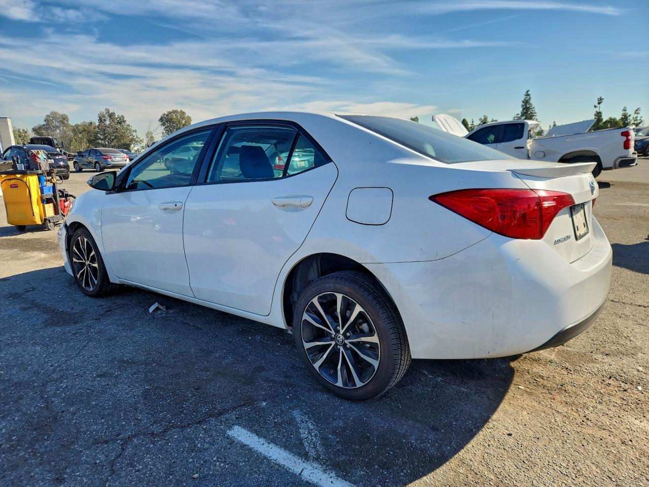 2017 TOYOTA COROLLA L photo 2