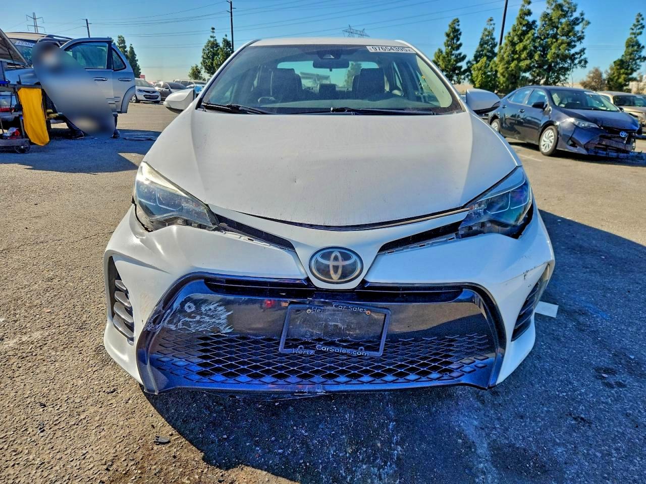 2017 TOYOTA COROLLA L photo 5