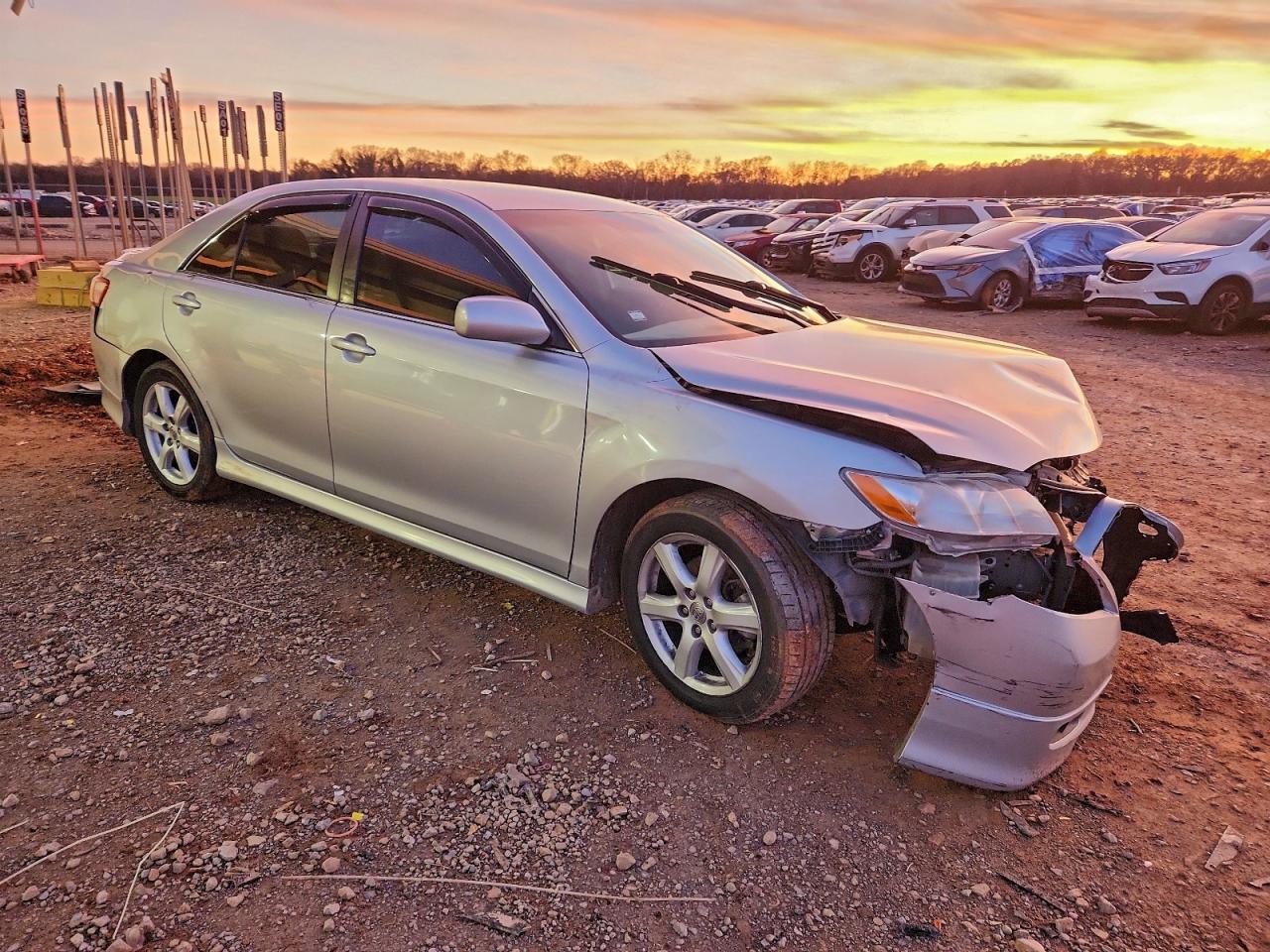 2007 TOYOTA CAMRY LE photo 4