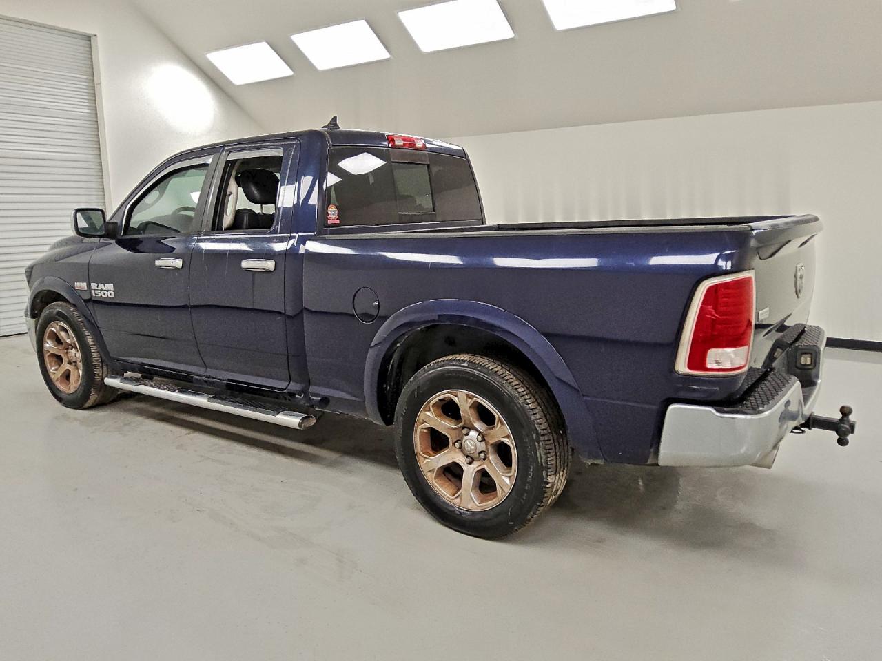2013 RAM 1500 LARAMIE photo 2