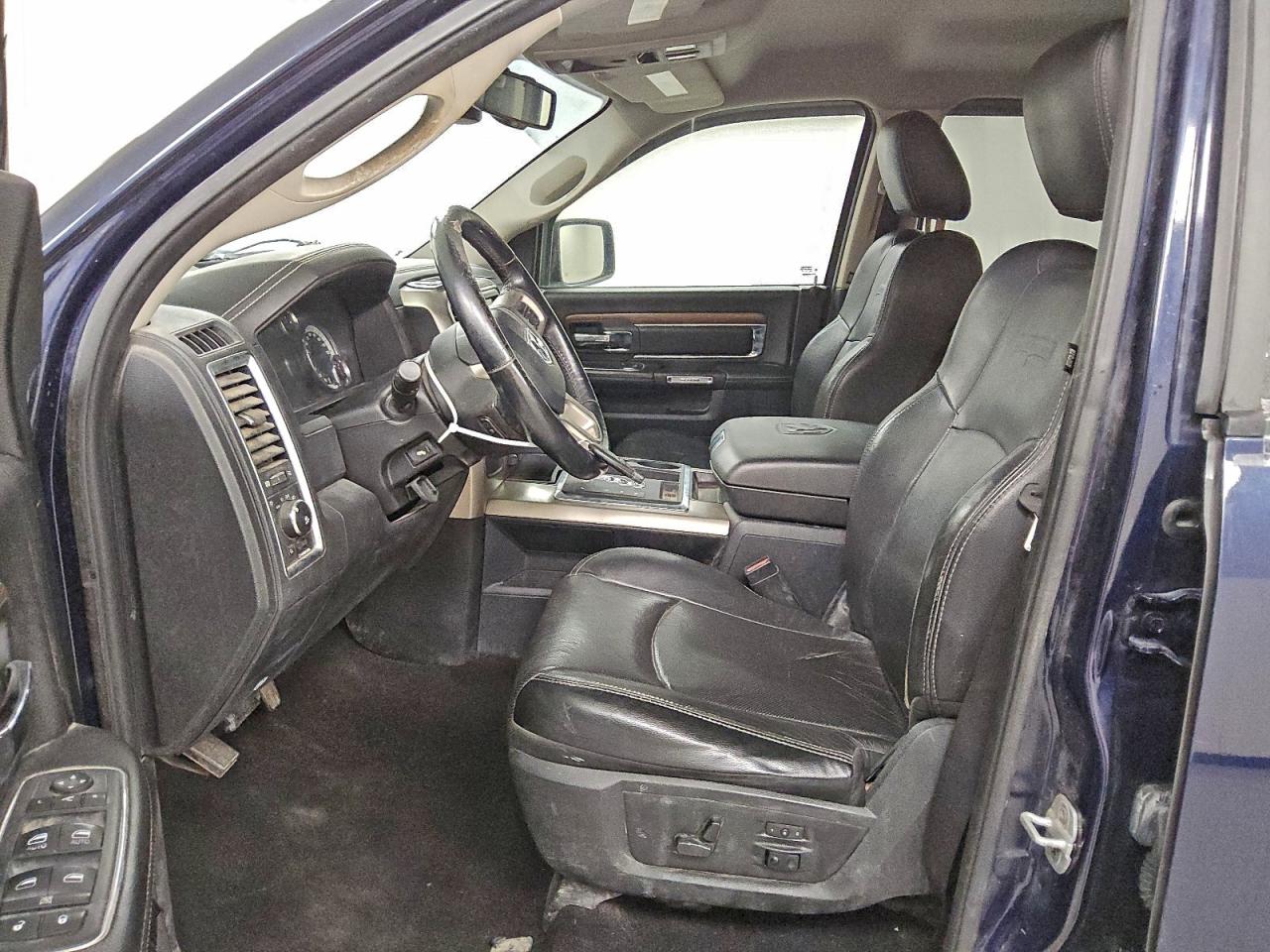2013 RAM 1500 LARAMIE photo 7