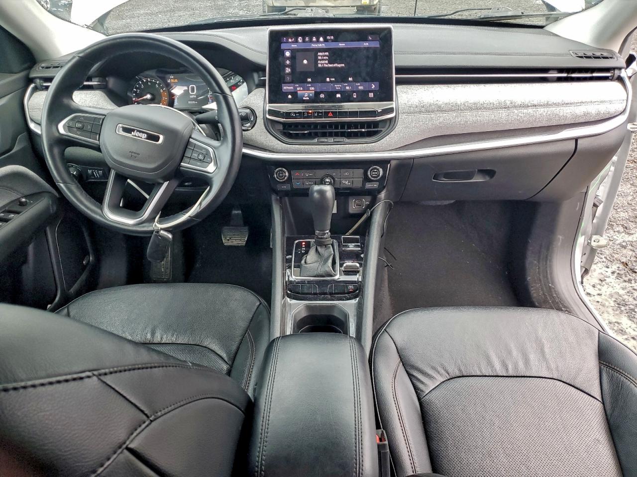 2022 JEEP COMPASS LATITUDE LUX photo 8