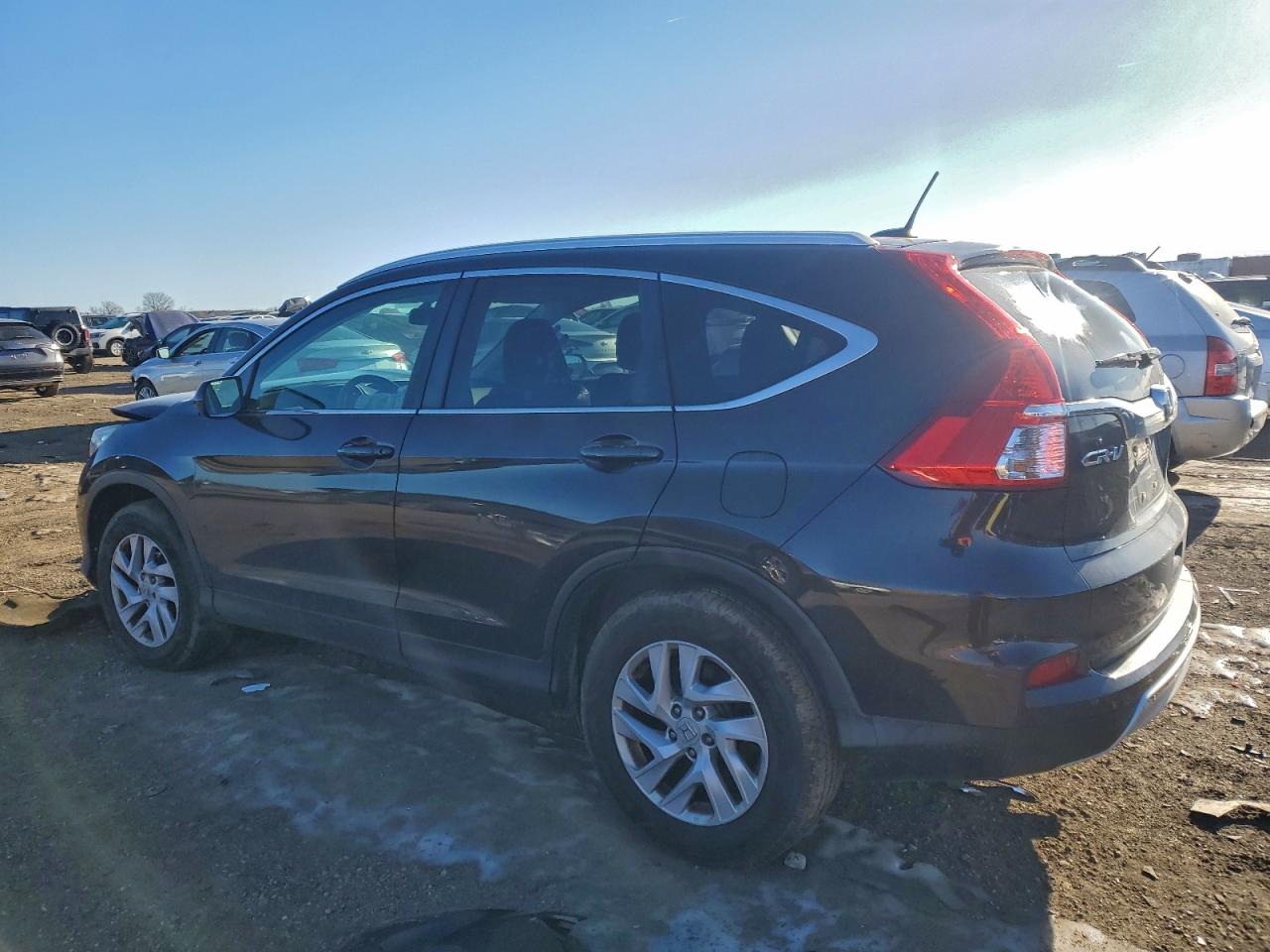 2015 HONDA CR-V EXL photo 2