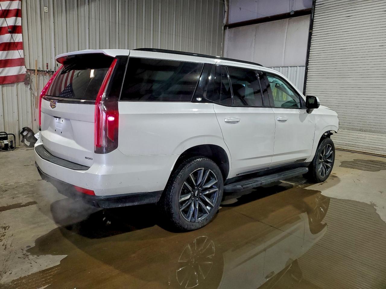 2023 CADILLAC ESCALADE SPORT photo 3