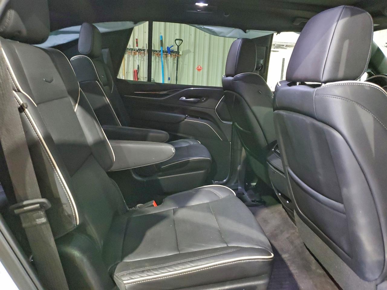 2023 CADILLAC ESCALADE SPORT photo 11