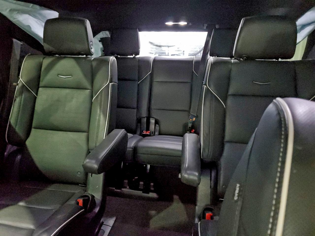 2023 CADILLAC ESCALADE SPORT photo 10
