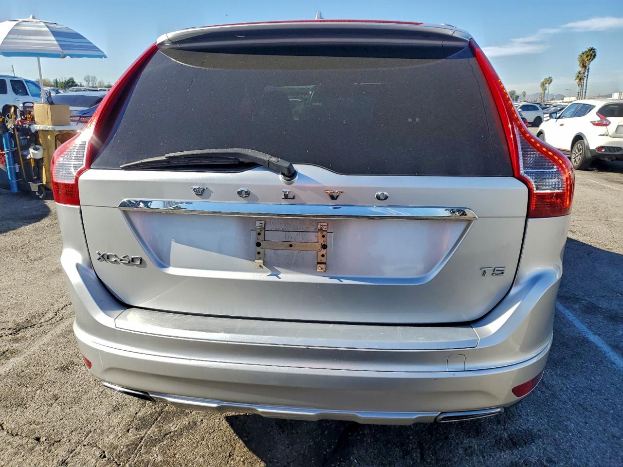 2015 VOLVO XC60 T5 PREMIER photo 6