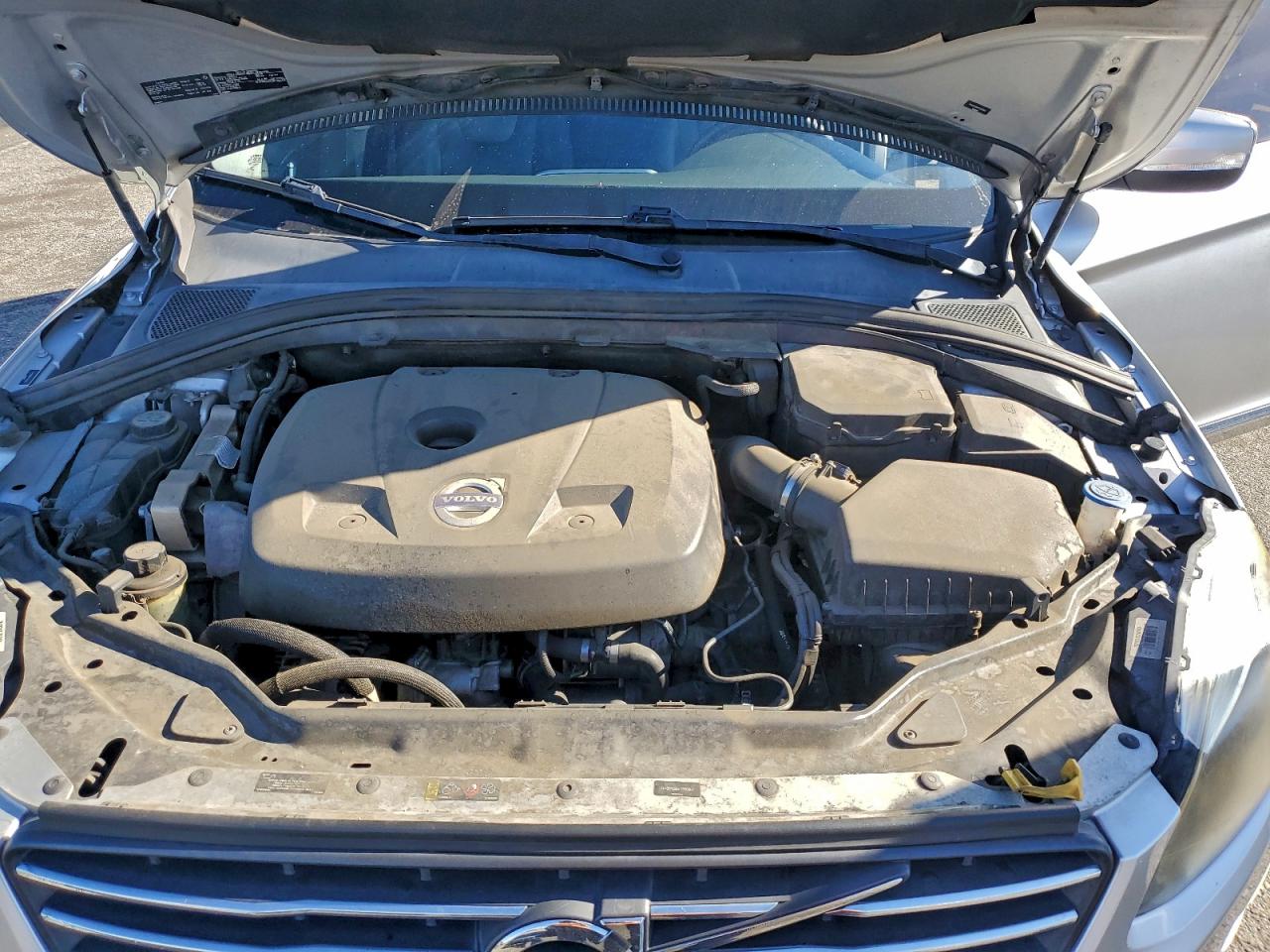 2015 VOLVO XC60 T5 PREMIER photo 11
