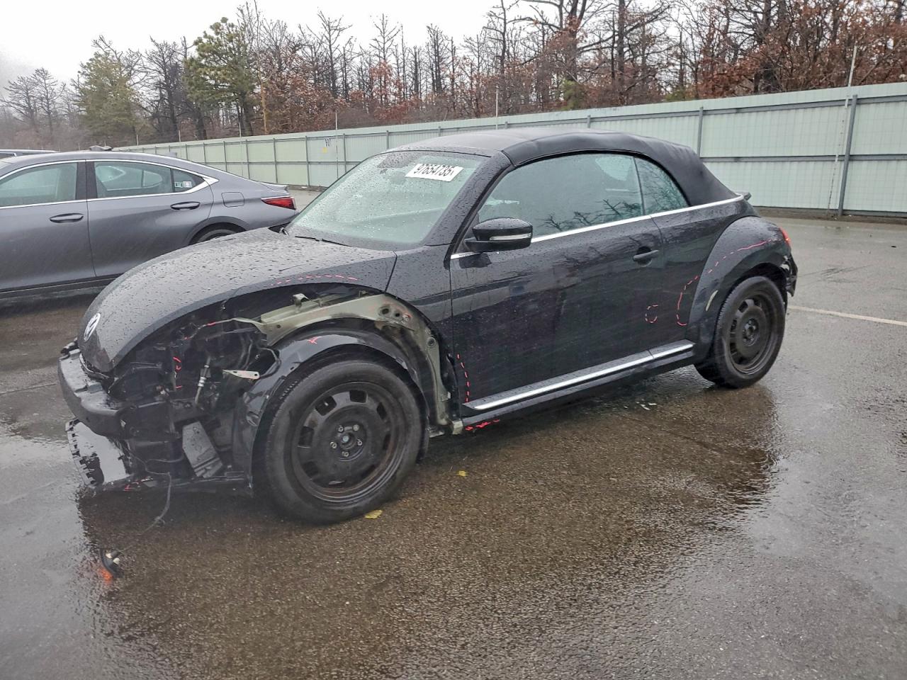 2013 VOLKSWAGEN BEETLE