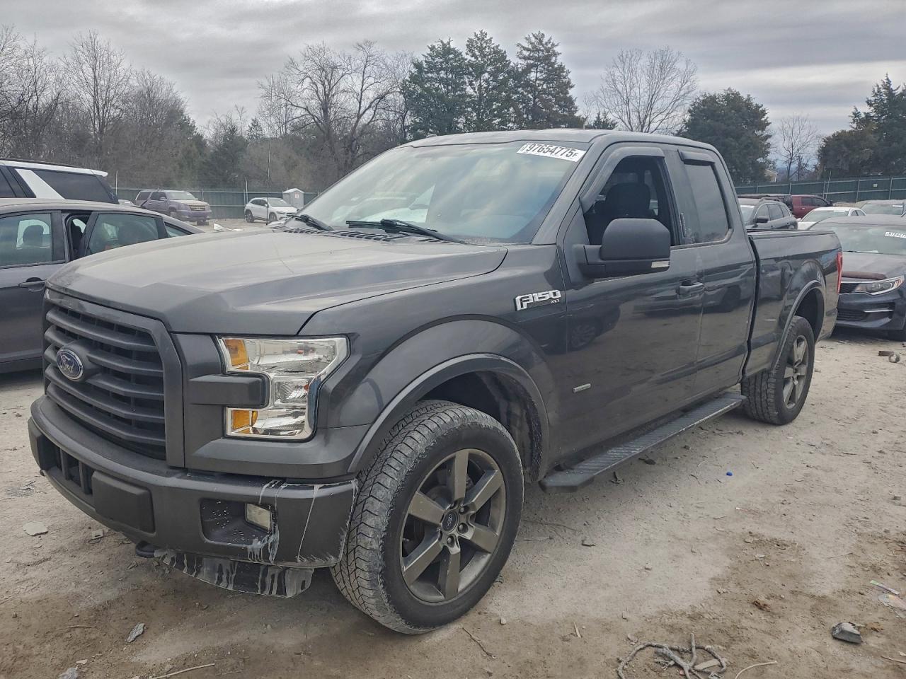 2015 FORD F150