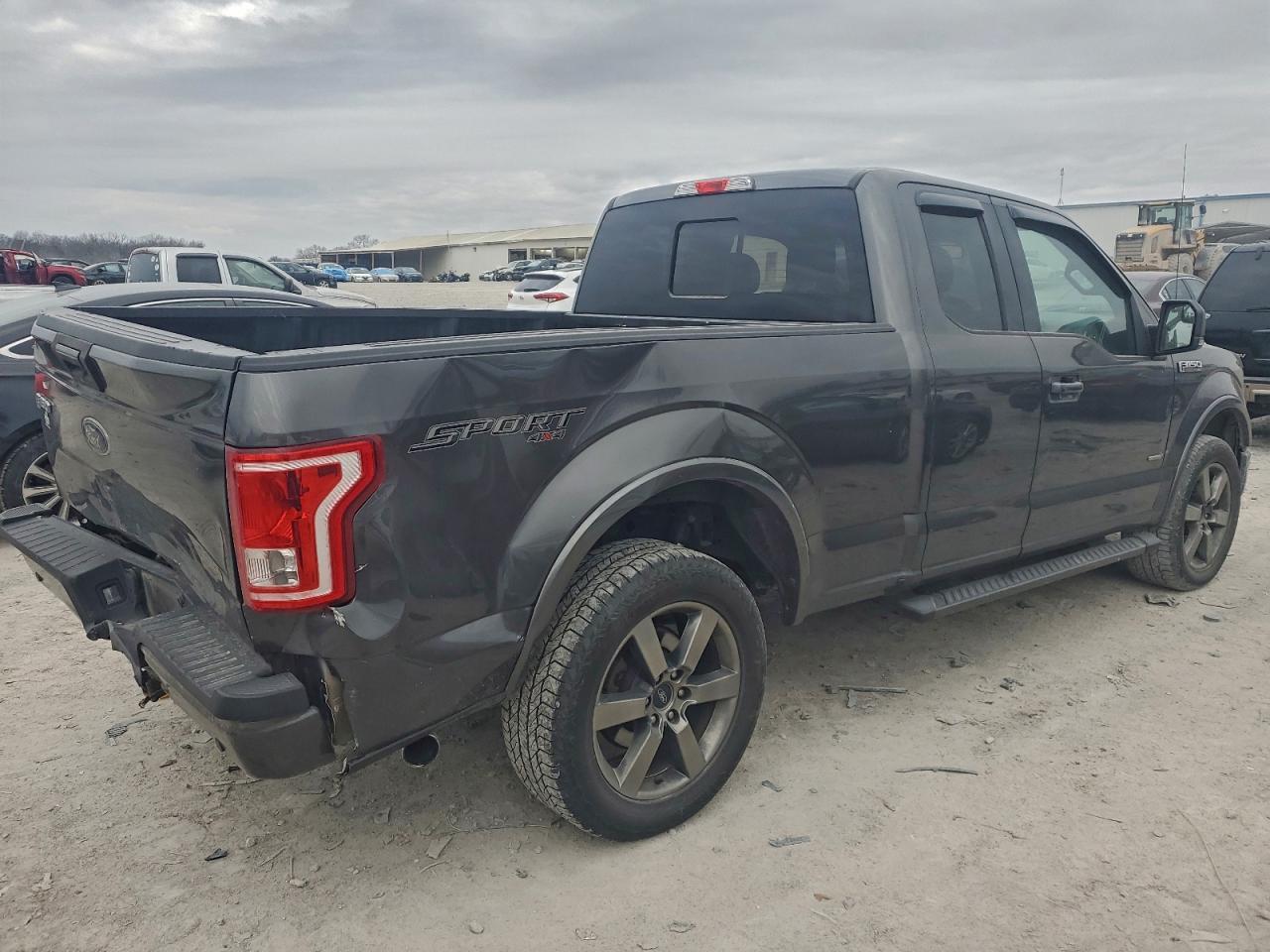 2015 FORD F150 SUPER CAB photo 3