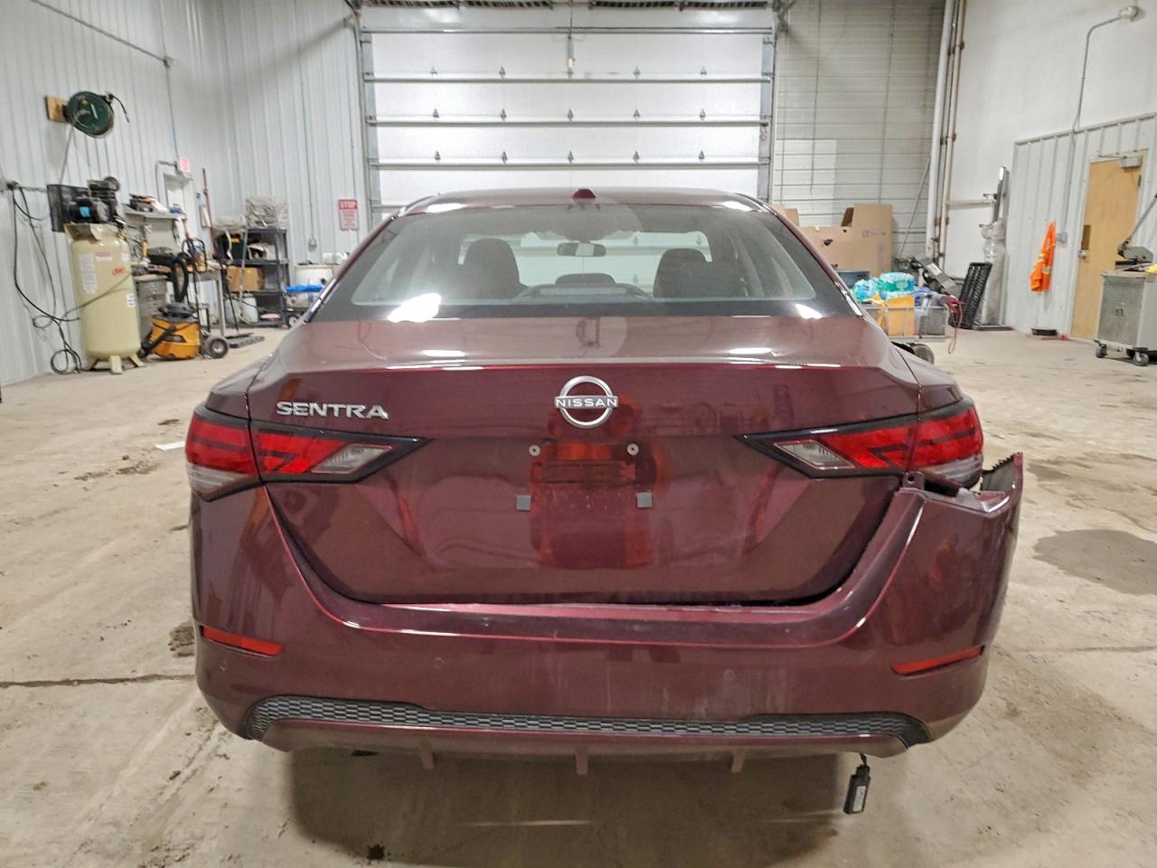 2025 NISSAN SENTRA SV photo 6