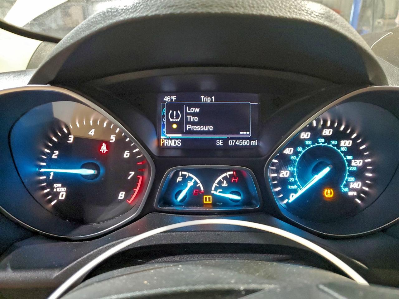 2014 FORD ESCAPE SE photo 9