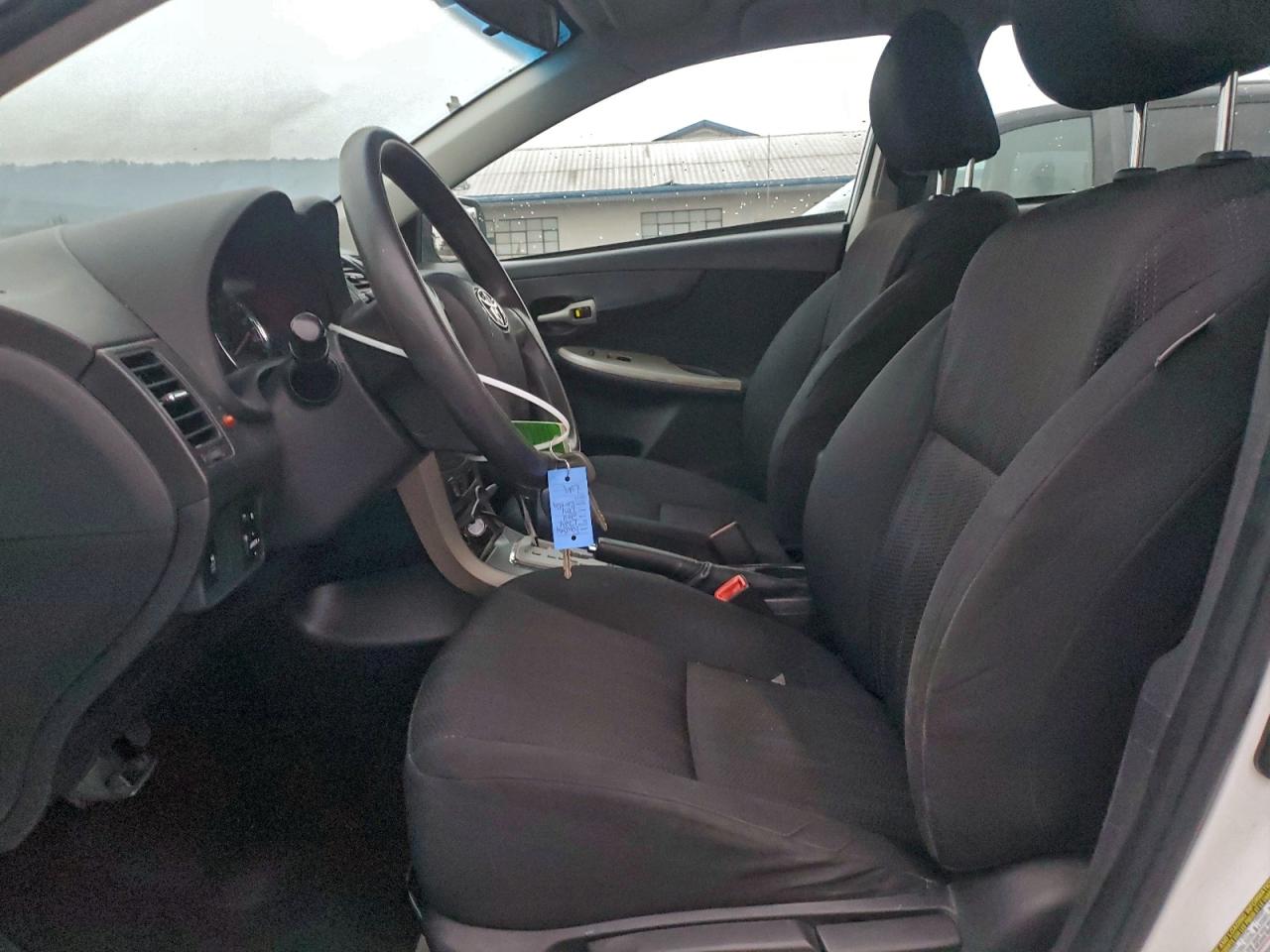 2011 TOYOTA COROLLA BASE photo 7