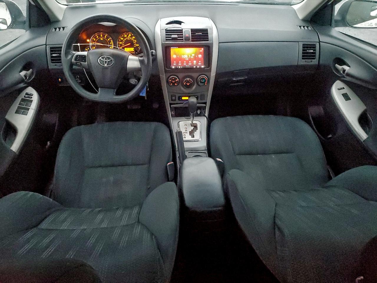 2011 TOYOTA COROLLA BASE photo 8