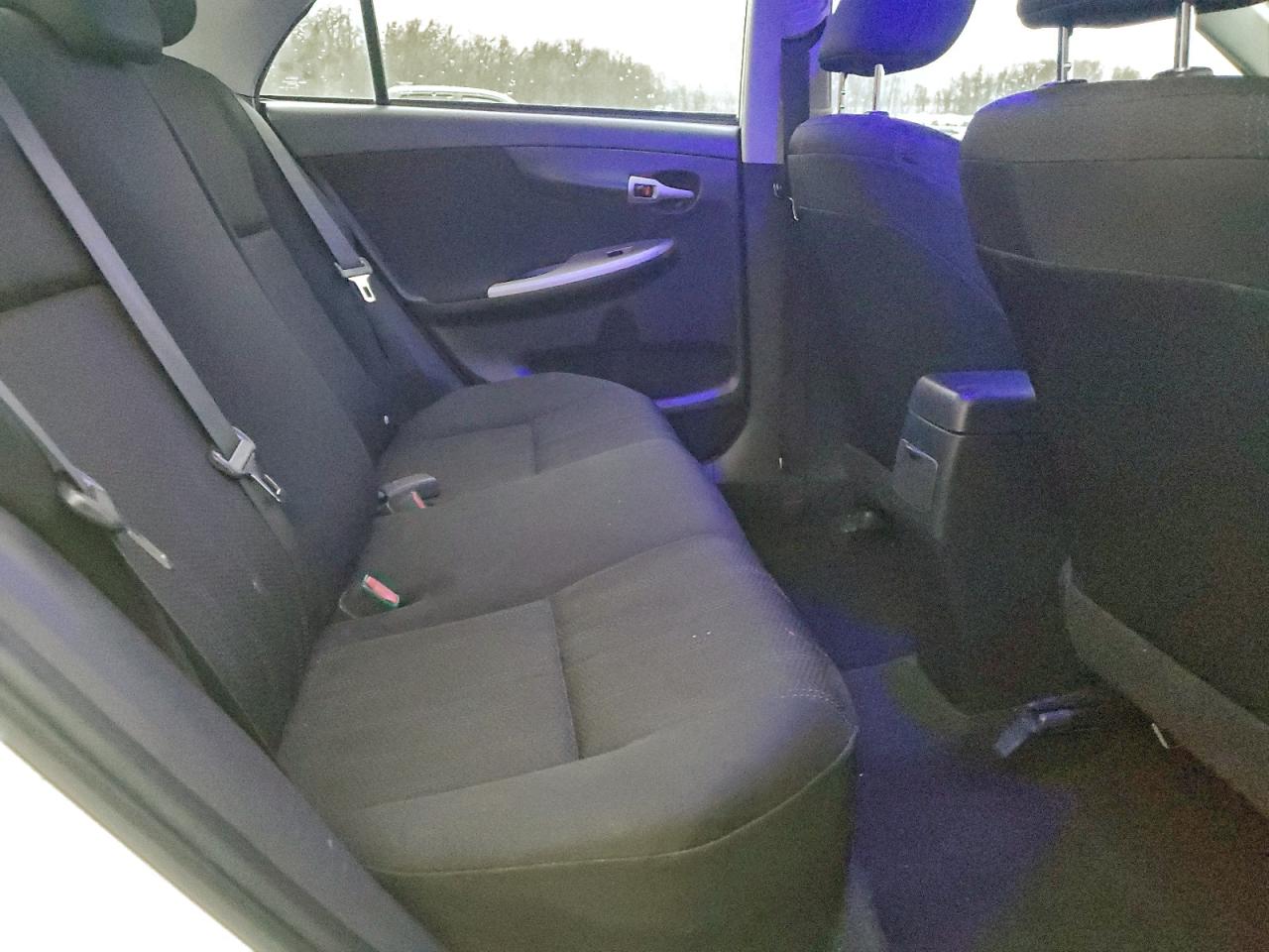 2011 TOYOTA COROLLA BASE photo 10