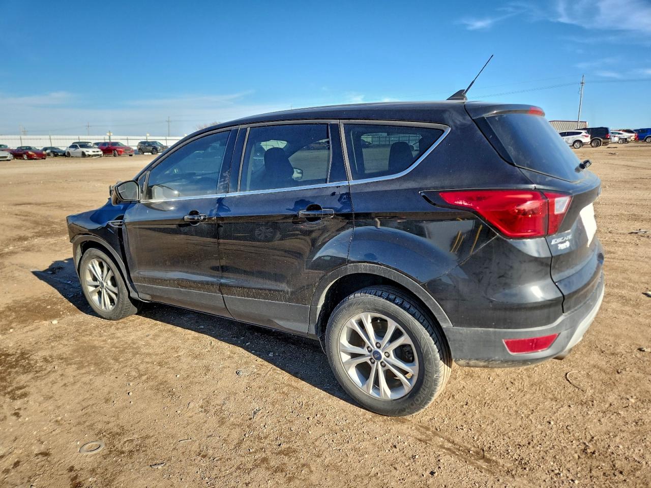 2019 FORD ESCAPE SE photo 5