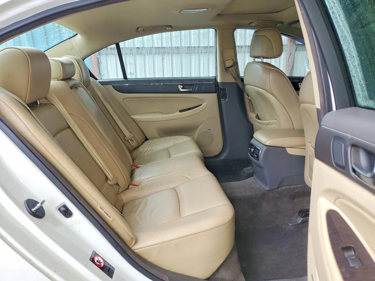 2010 HYUNDAI GENESIS 3.8L photo 10