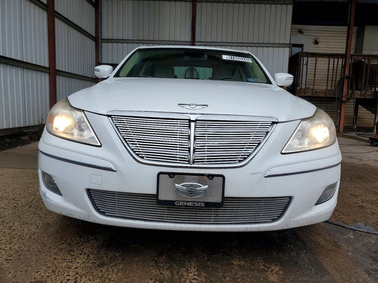 2010 HYUNDAI GENESIS 3.8L photo 5