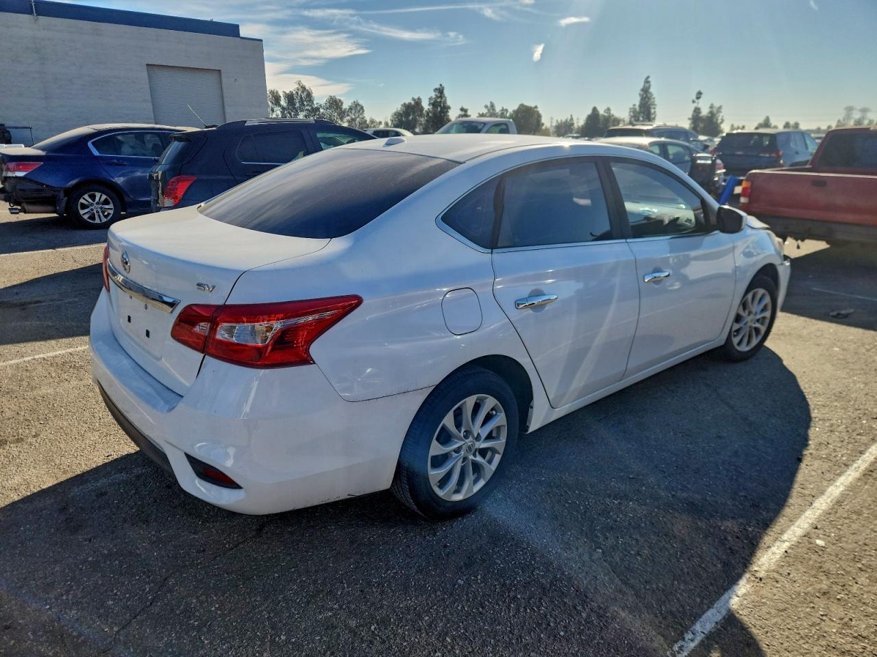 2018 NISSAN SENTRA SV photo 3
