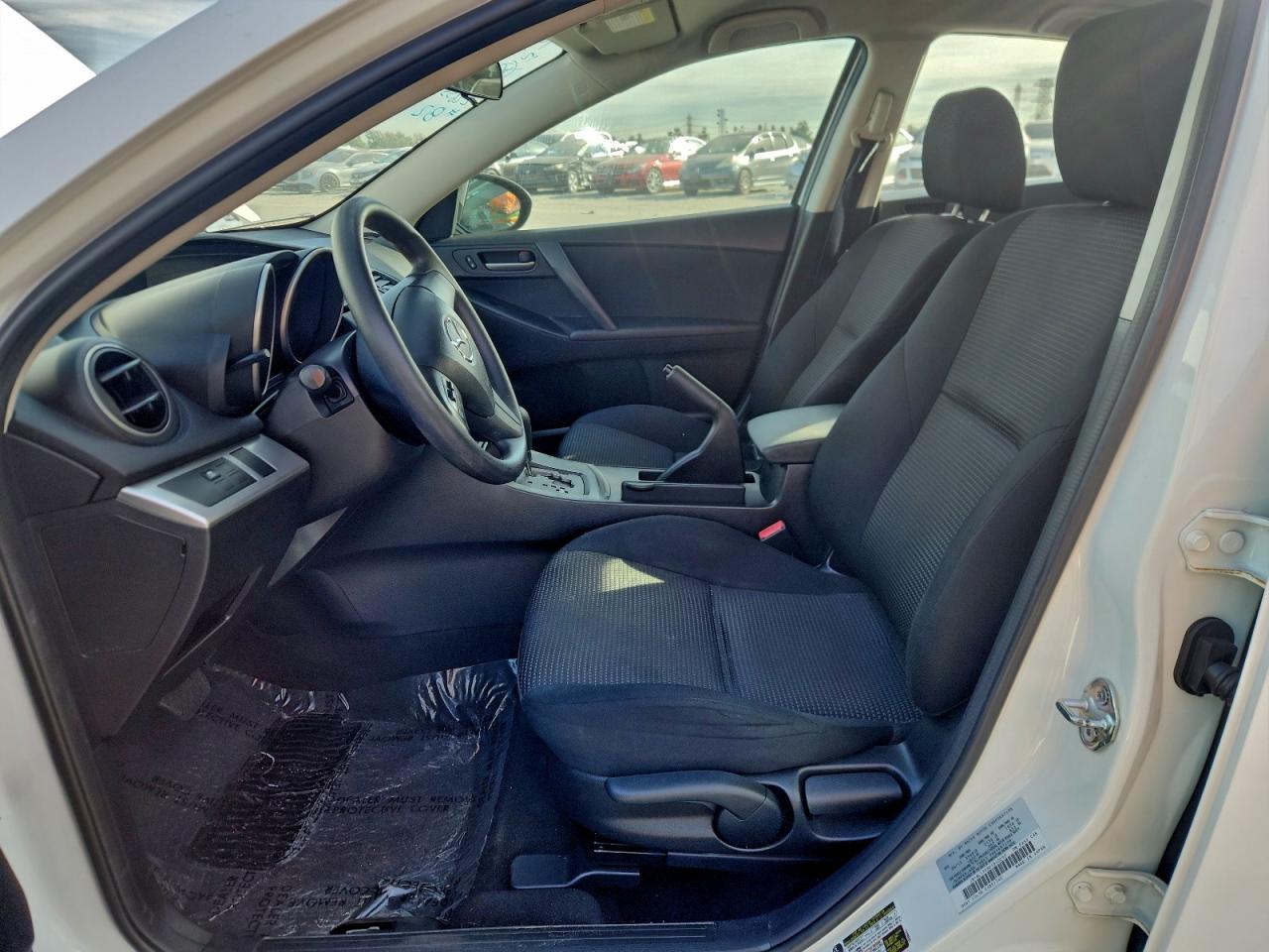2013 MAZDA 3 I photo 13