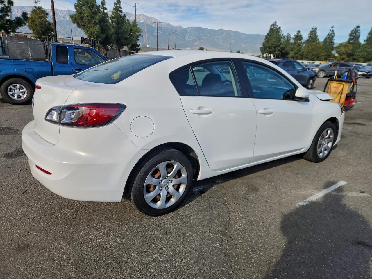 2013 MAZDA 3 I photo 5