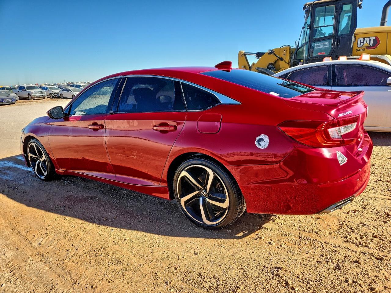 2018 HONDA ACCORD SPORT photo 2