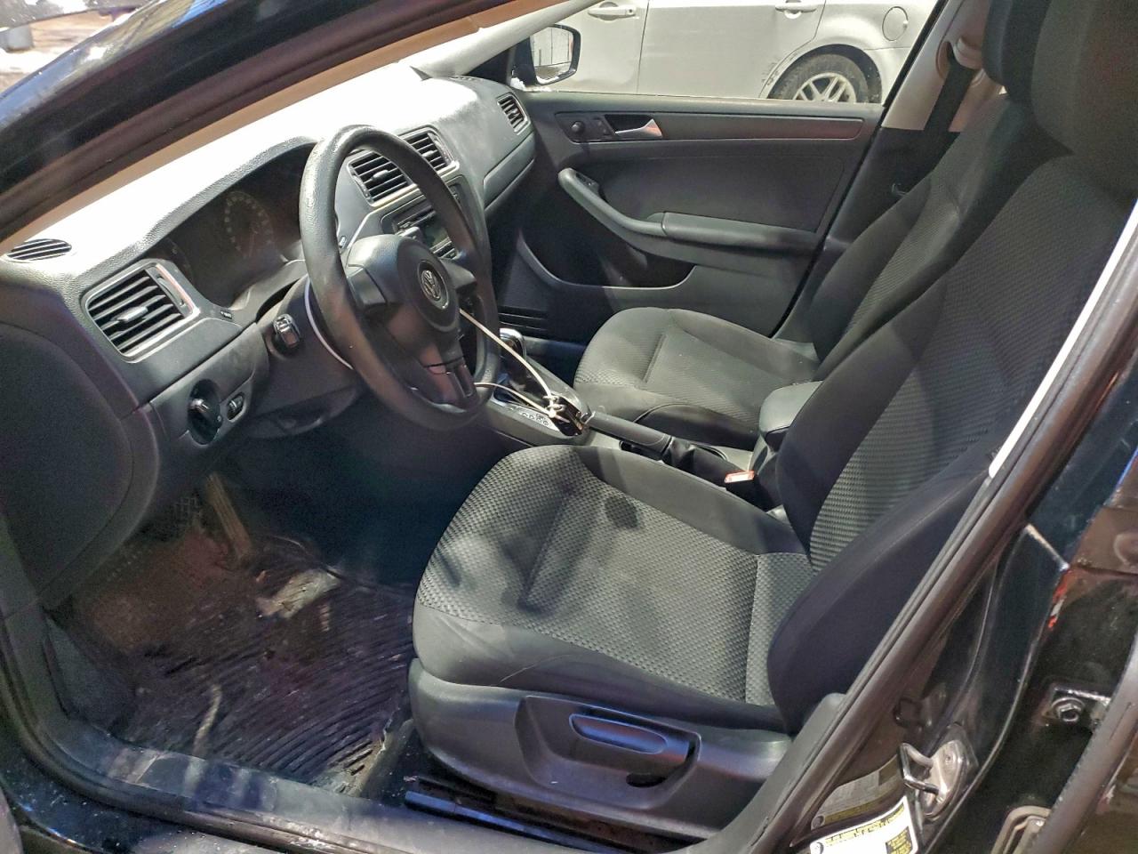 2013 VOLKSWAGEN JETTA BASE photo 7