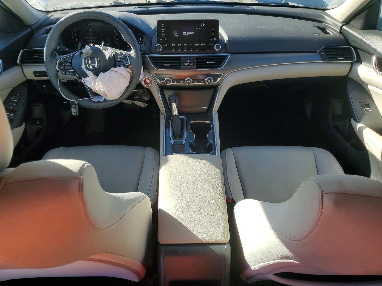 2020 HONDA ACCORD LX photo 22