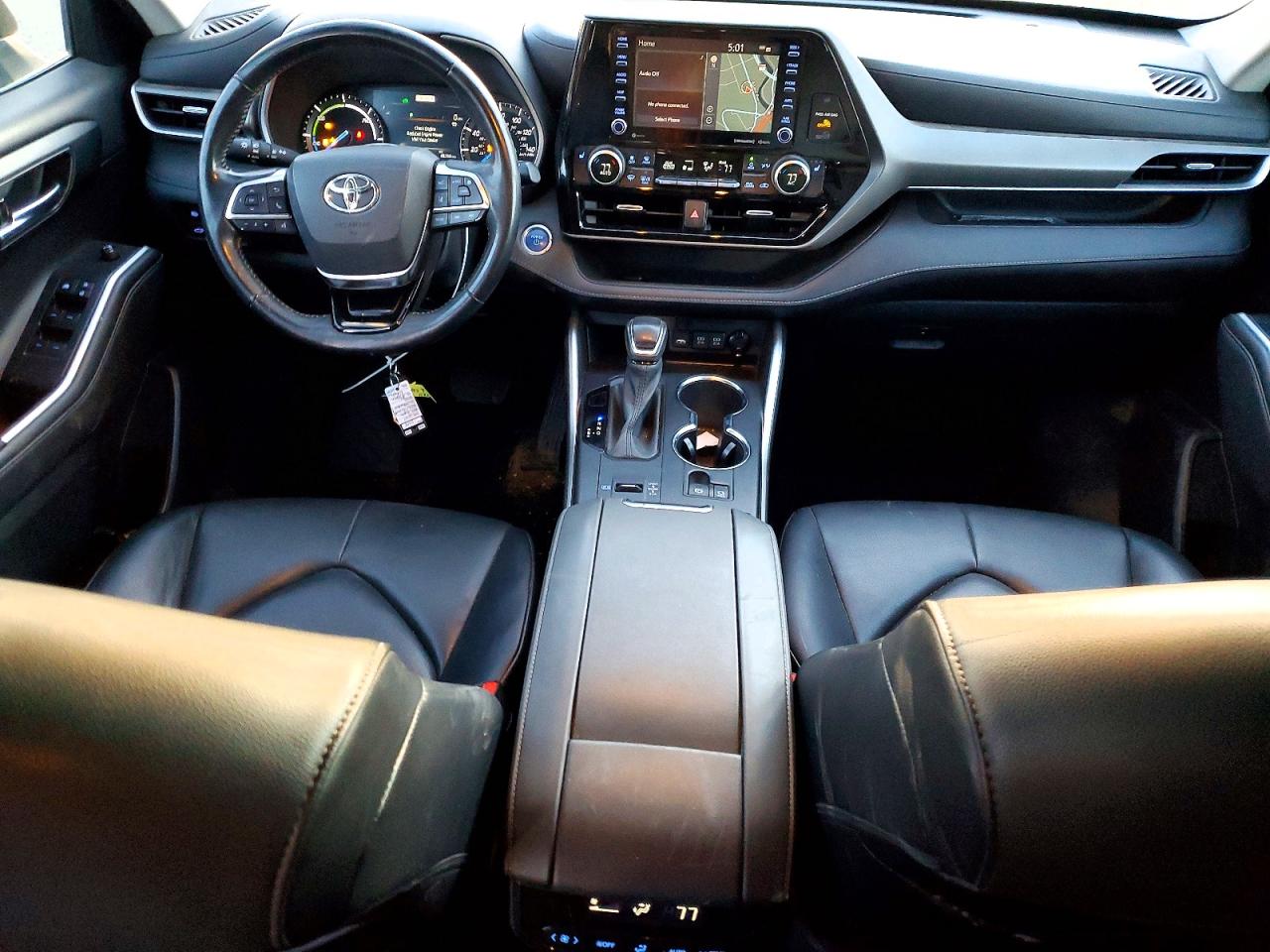 2021 TOYOTA HIGHLANDER HYBRID XLE photo 8