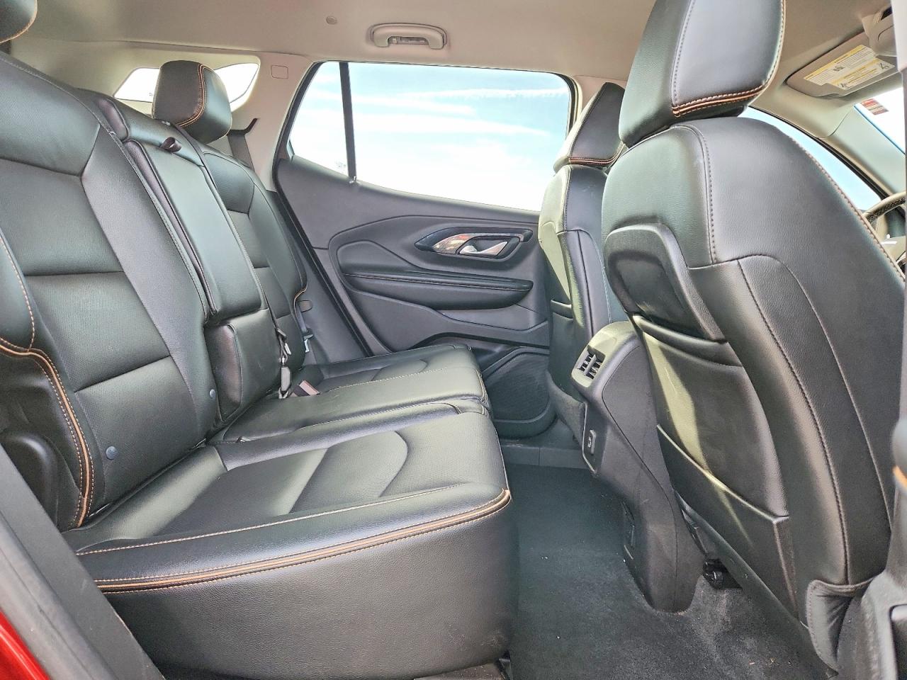 2024 GMC TERRAIN AT4 photo 10