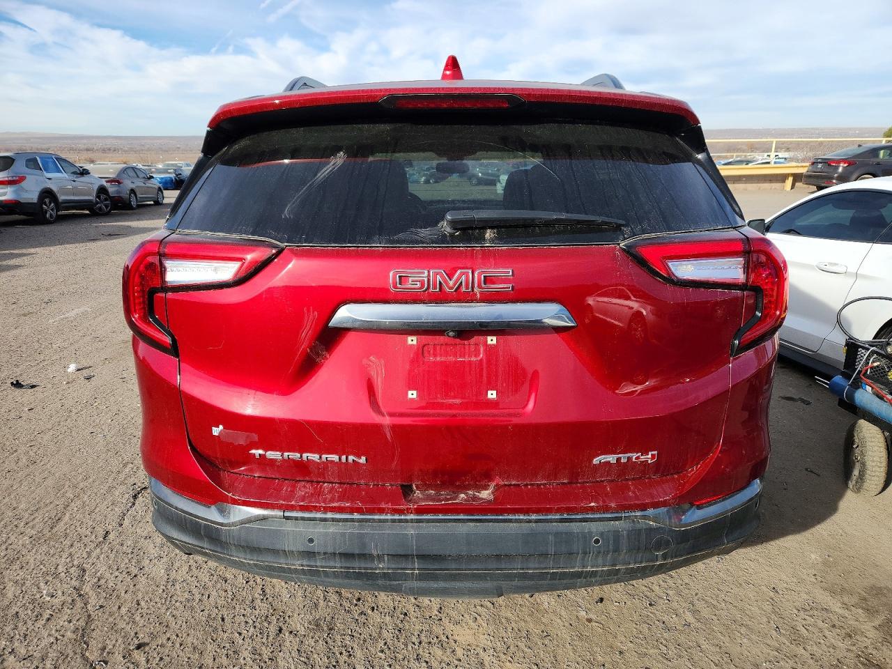 2024 GMC TERRAIN AT4 photo 6