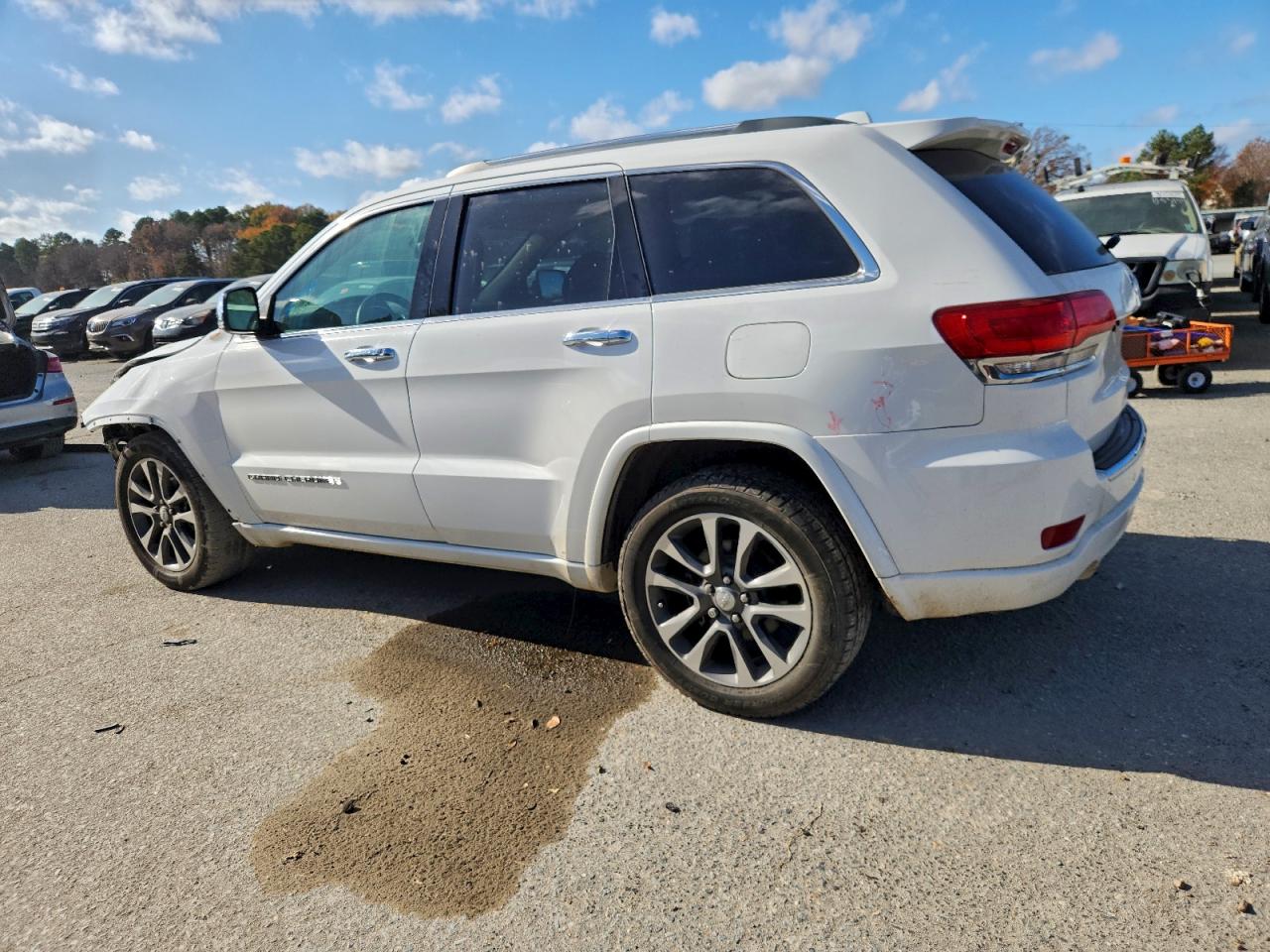 2018 JEEP GRAND CHEROKEE OVERLAND photo 2