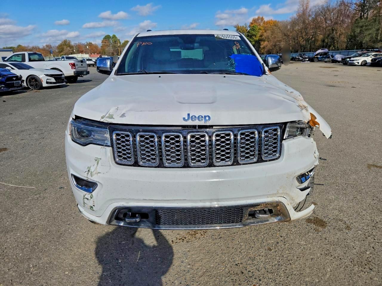 2018 JEEP GRAND CHEROKEE OVERLAND photo 5