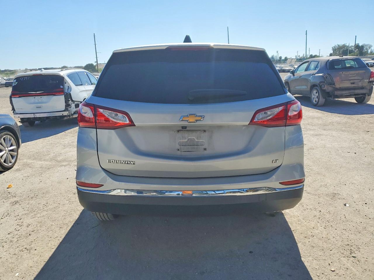 2019 CHEVROLET EQUINOX LT photo 11