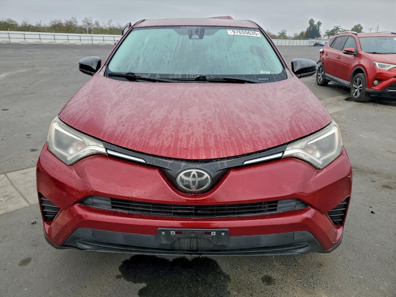 2018 TOYOTA RAV4 LE photo 5