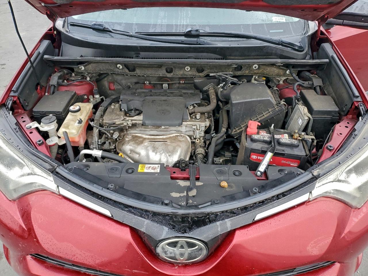 2018 TOYOTA RAV4 LE photo 12