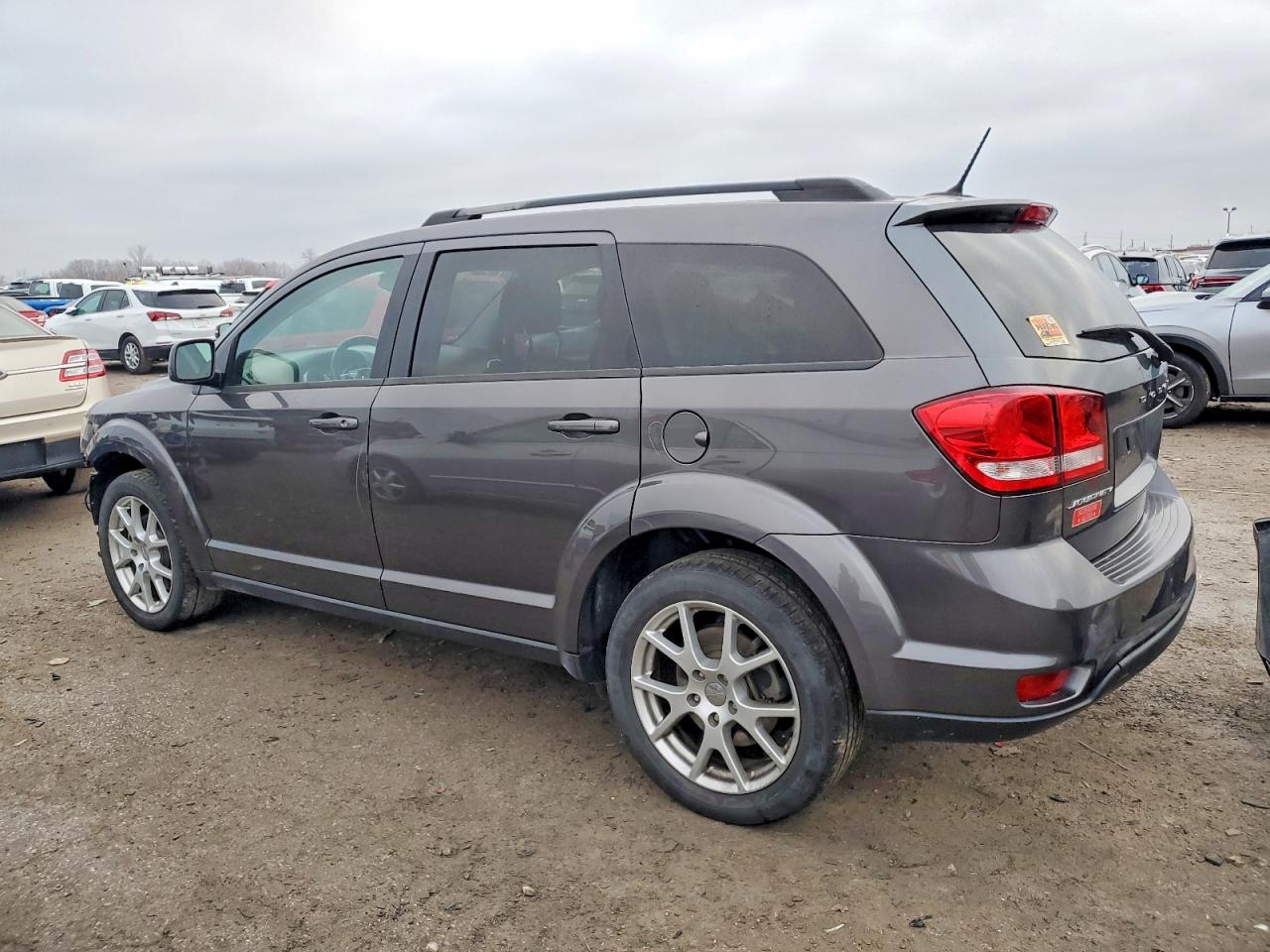 2017 DODGE JOURNEY SXT photo 2