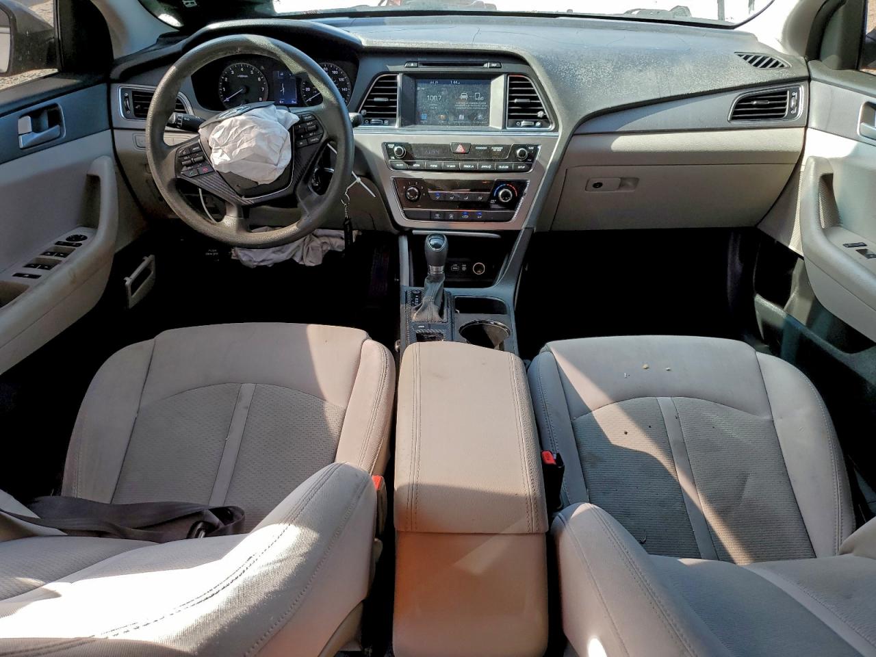 2016 HYUNDAI SONATA SE photo 8