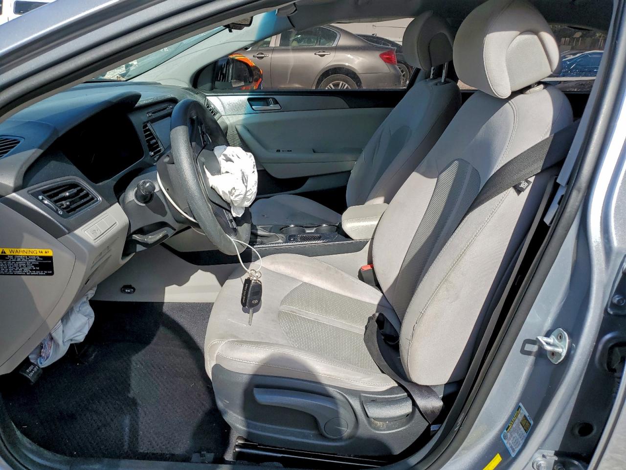 2016 HYUNDAI SONATA SE photo 7